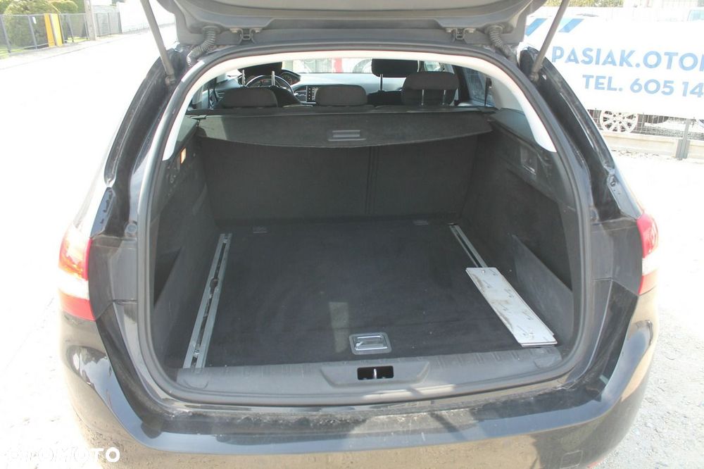 Peugeot 308 - 12