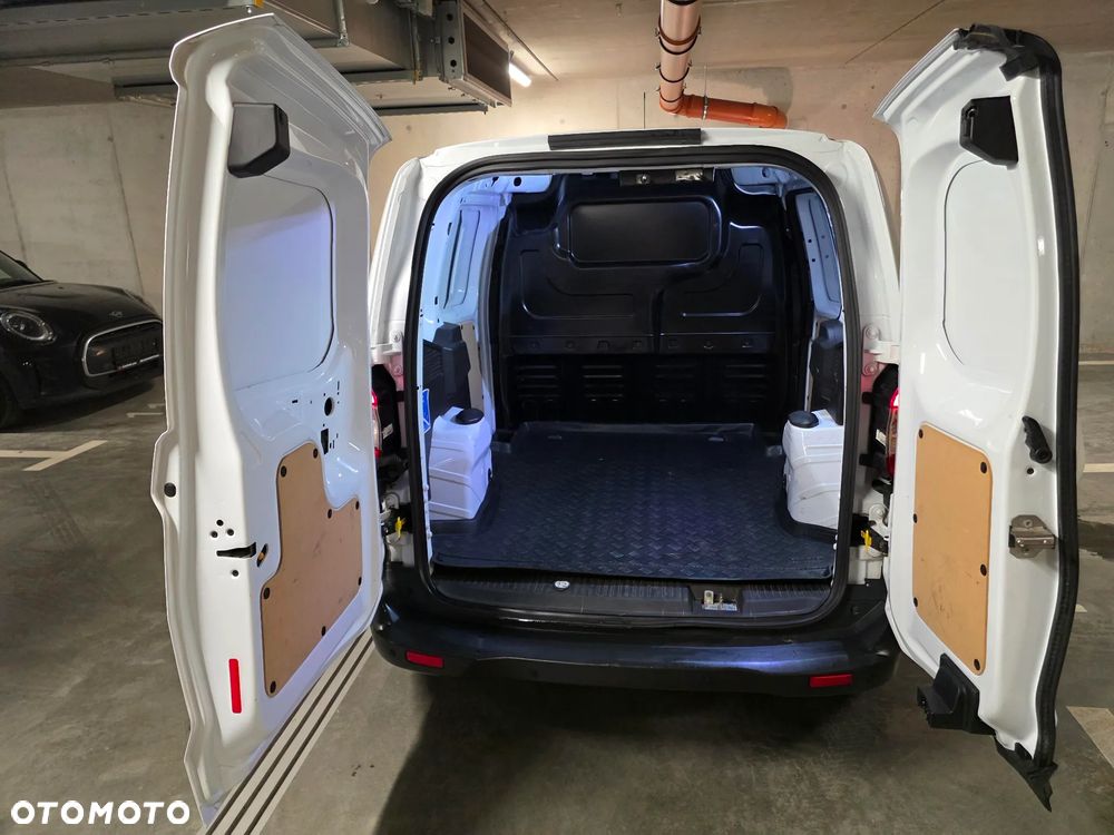 Ford Transit Courier Ambiente - 14