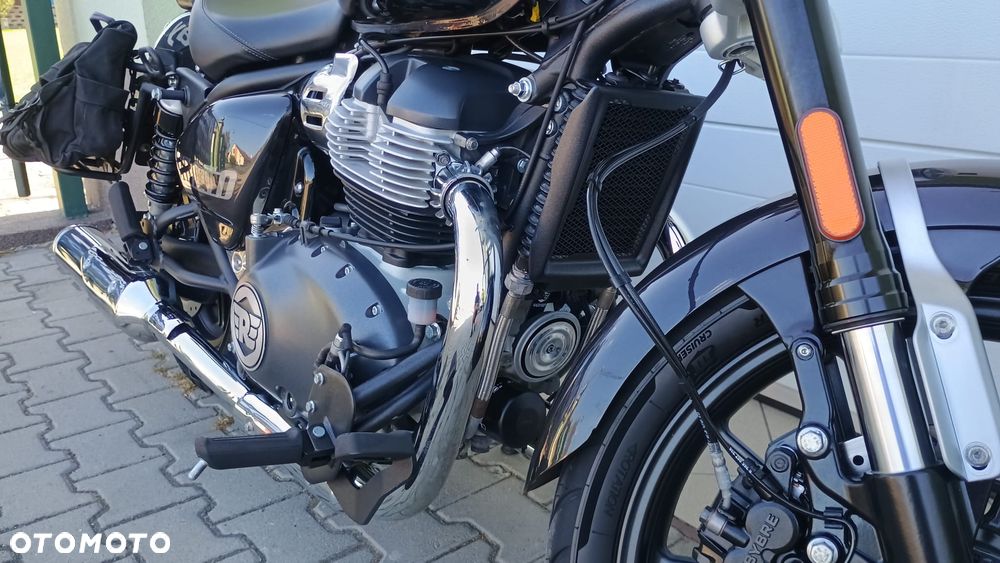 Royal Enfield Super Meteor - 29