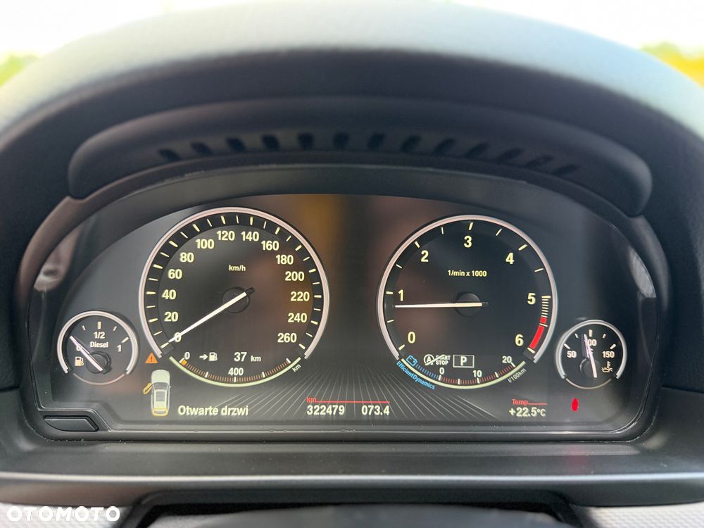 BMW Seria 5 520d Sport-Aut - 13