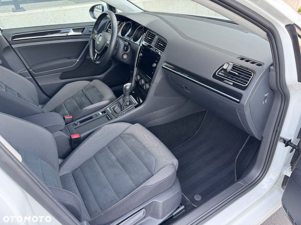 Volkswagen Golf VII 1.5 TSI BMT Evo Highline DSG - 9