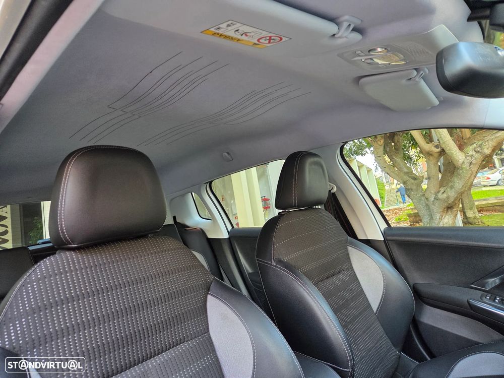 Peugeot 2008 PureTech 110 GPF Stop&Start EAT6 Crossway - 28