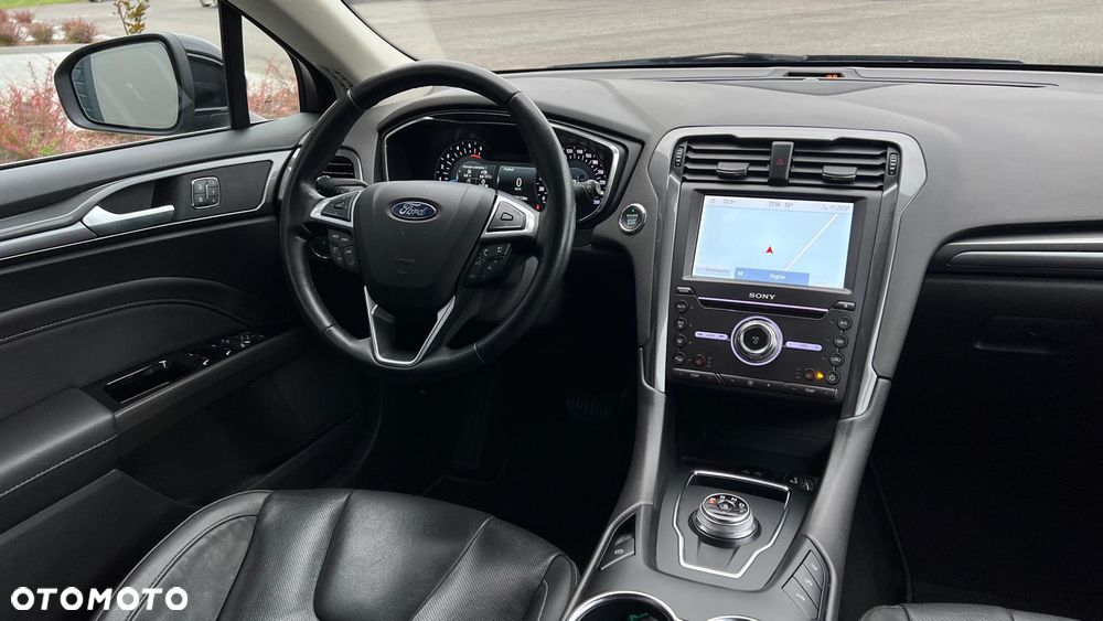 Ford Mondeo 2.0 EcoBlue Titanium AWD - 29