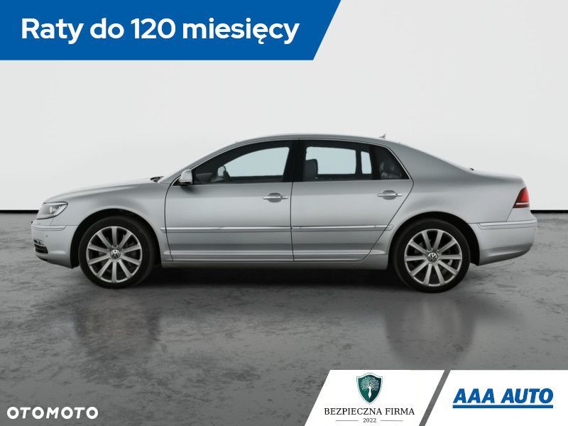 Volkswagen Phaeton - 4