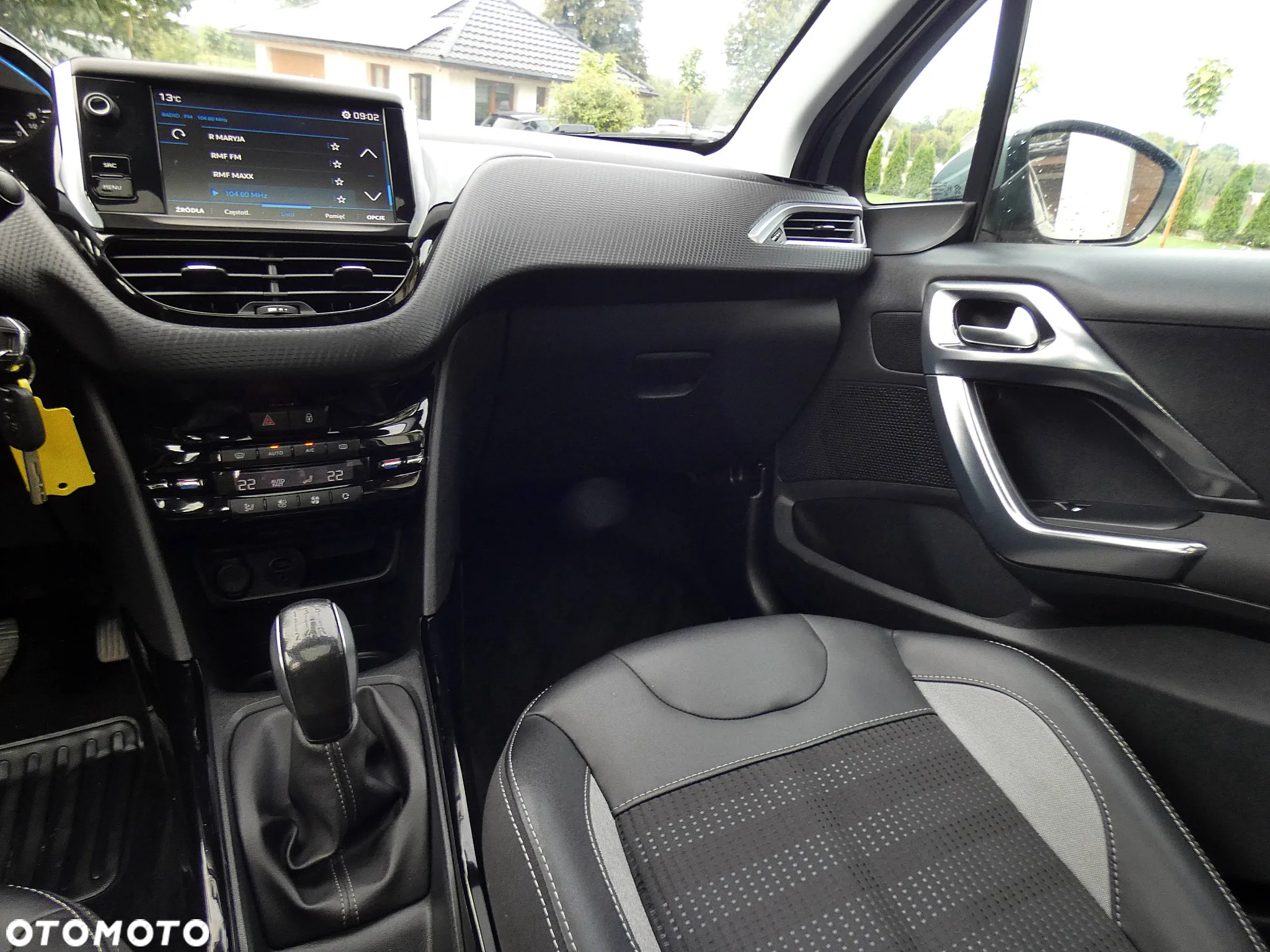 Peugeot 2008 1.6 BlueHDi Crossway S&S - 26
