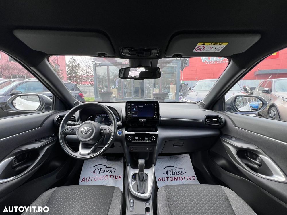 Toyota Yaris Cross 1.5 VVT-i HSD 4x2 Dynamic - 5