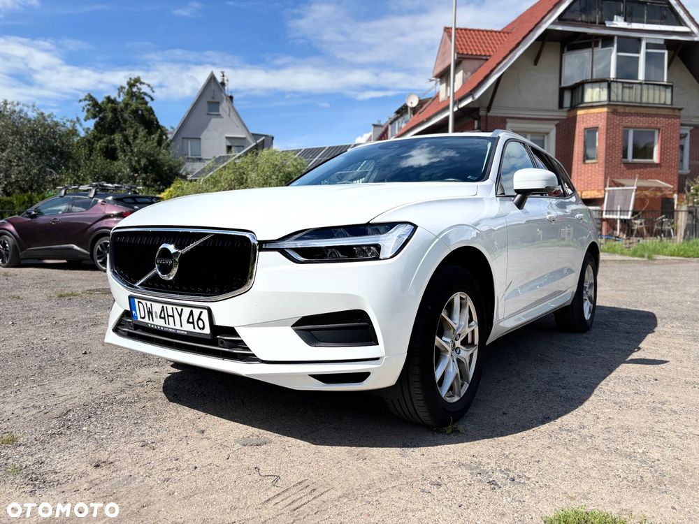Volvo XC 60 T4 Momentum - 2