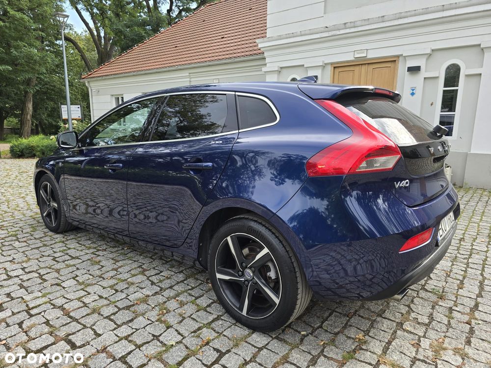 Volvo V40 D4 Ocean Race - 3