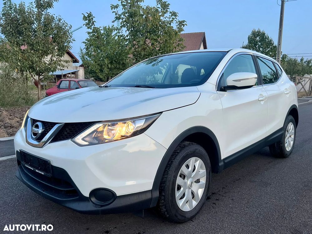 Nissan Qashqai 1.2 DIG-T N-Connecta - 1