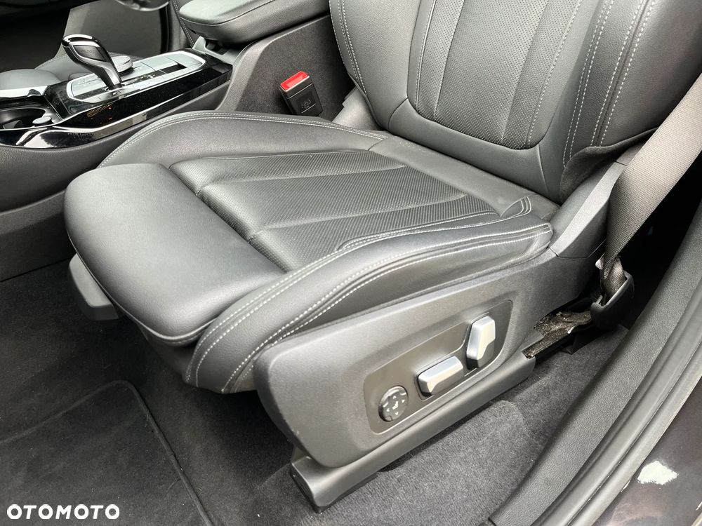 BMW X3 - 13
