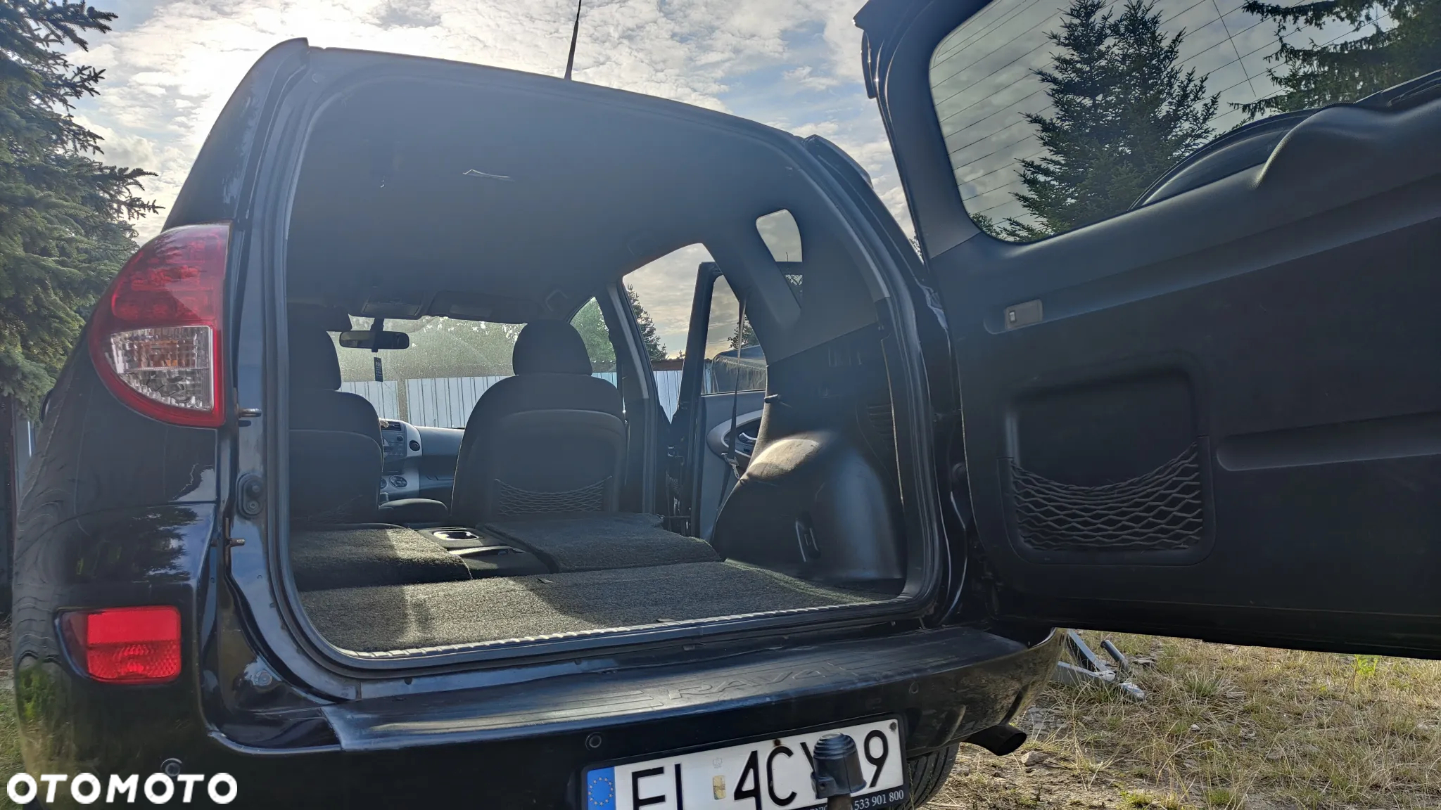 Toyota RAV4 - 14