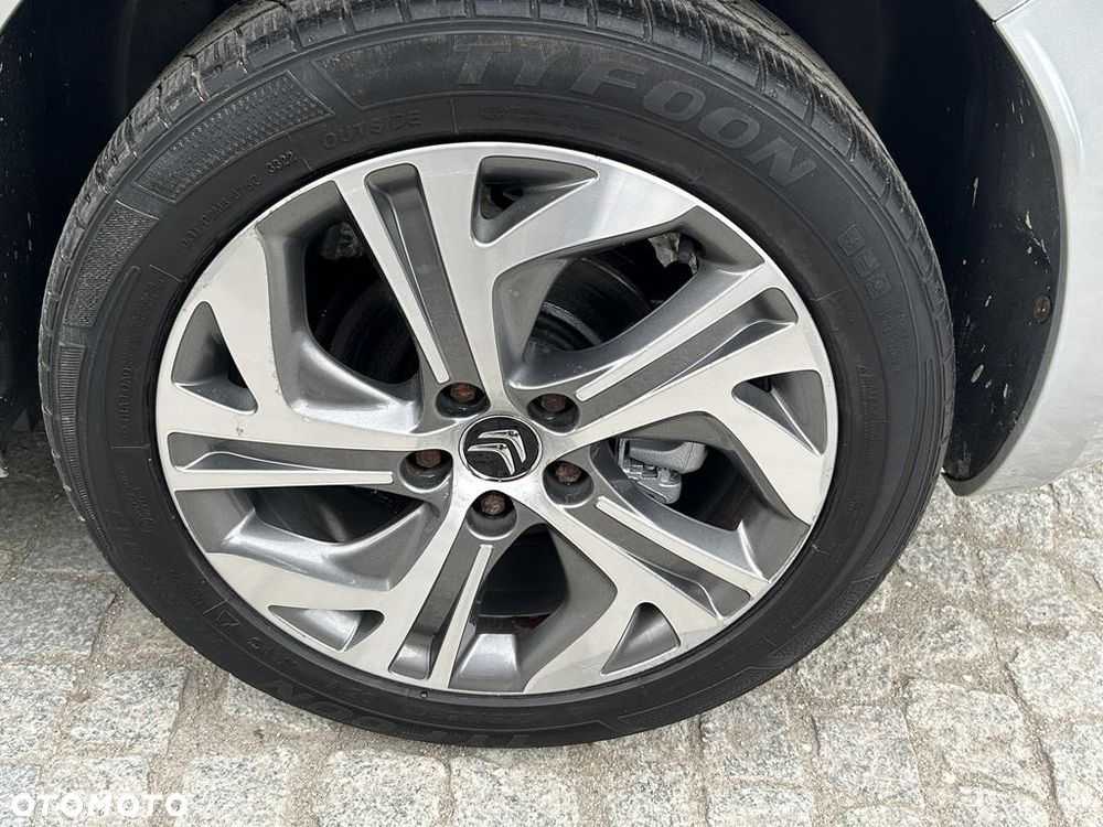 Citroën C4 Picasso - 23