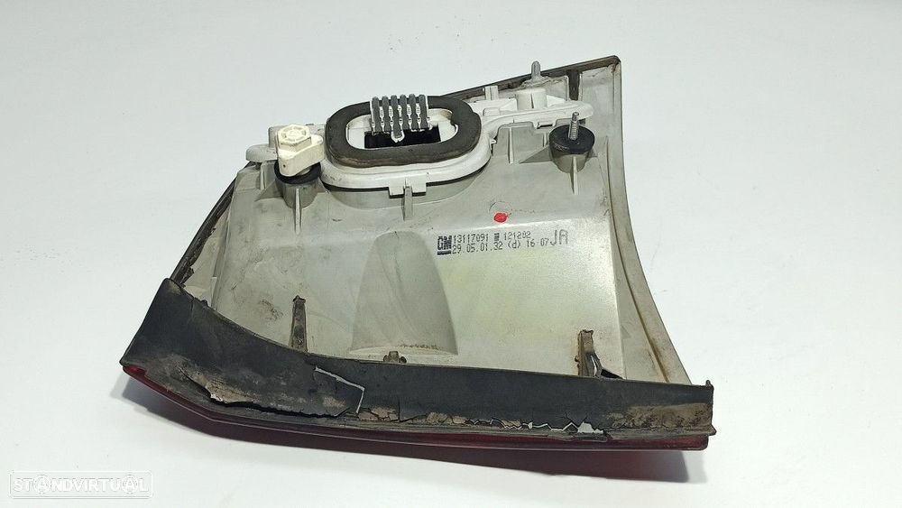 FAROLIM TRASEIRO ESQUERDO OPEL ASTRA G BERLINA COMFORT - 7