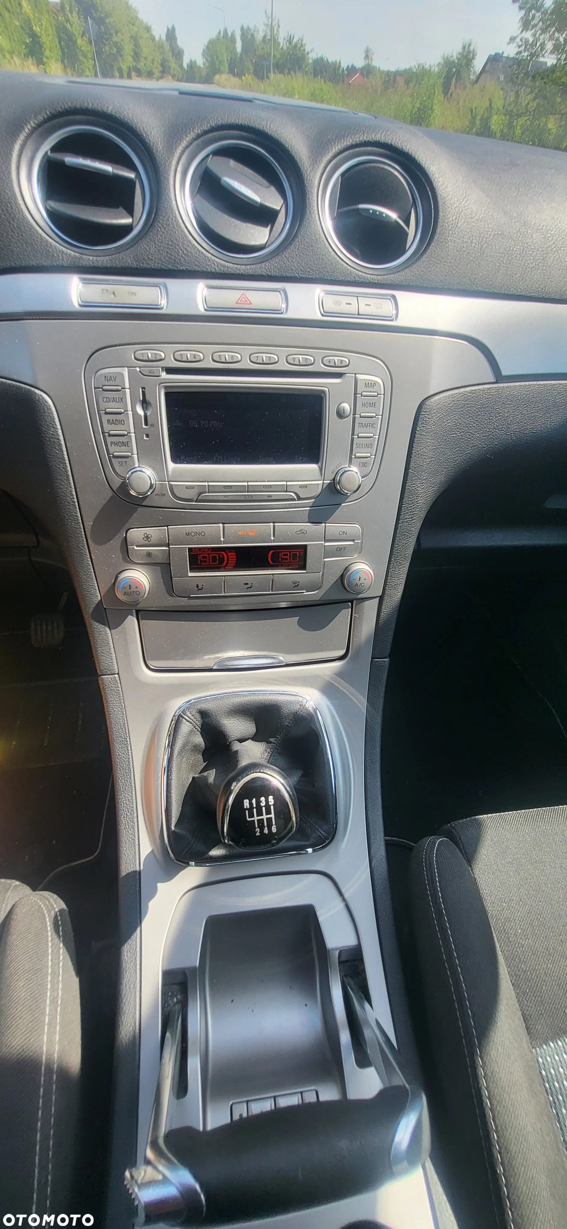 Ford S-Max 2.0 TDCi DPF Business Edition - 17