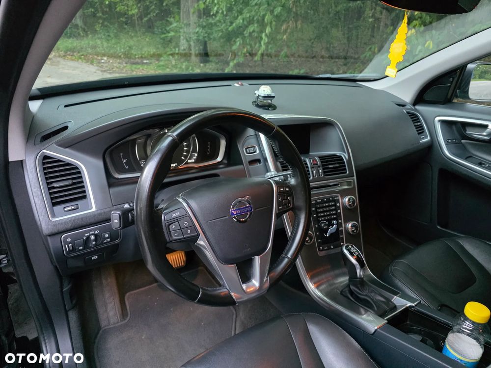 Volvo XC 60 T6 Drive-E Summum - 9