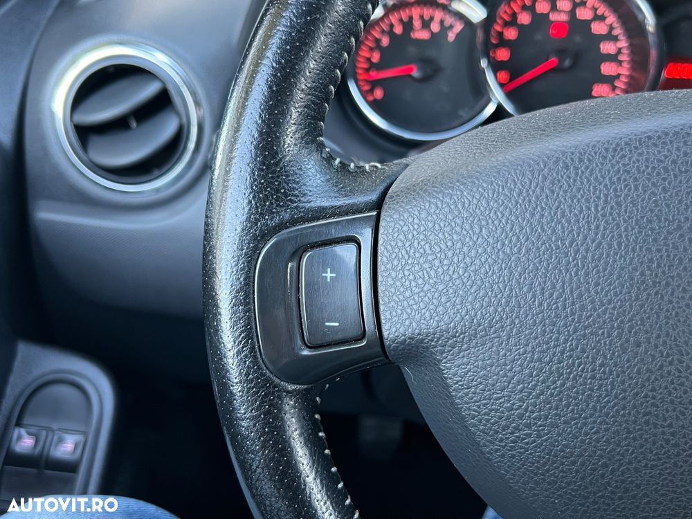 Dacia Duster dCi 110 FAP 4x4 Prestige - 19