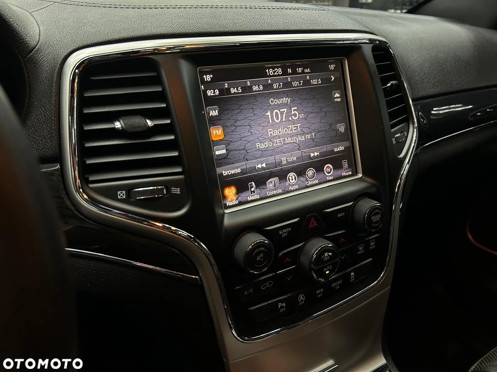 Jeep Grand Cherokee 3.6 V6 Overland Summit - 18