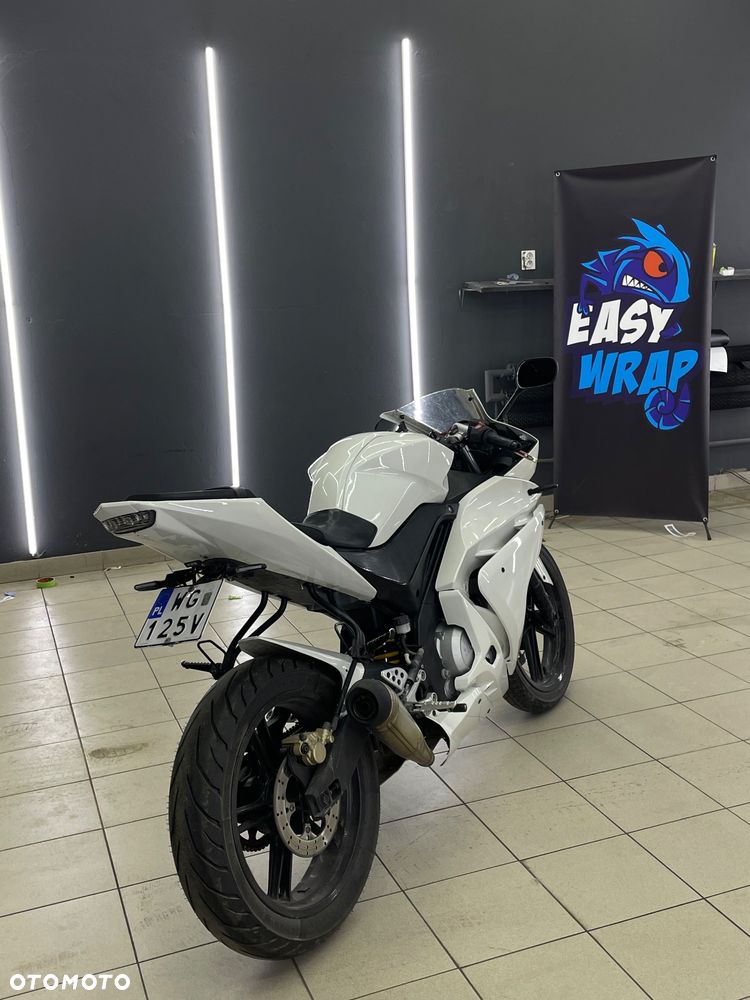 Yamaha YZF - 10