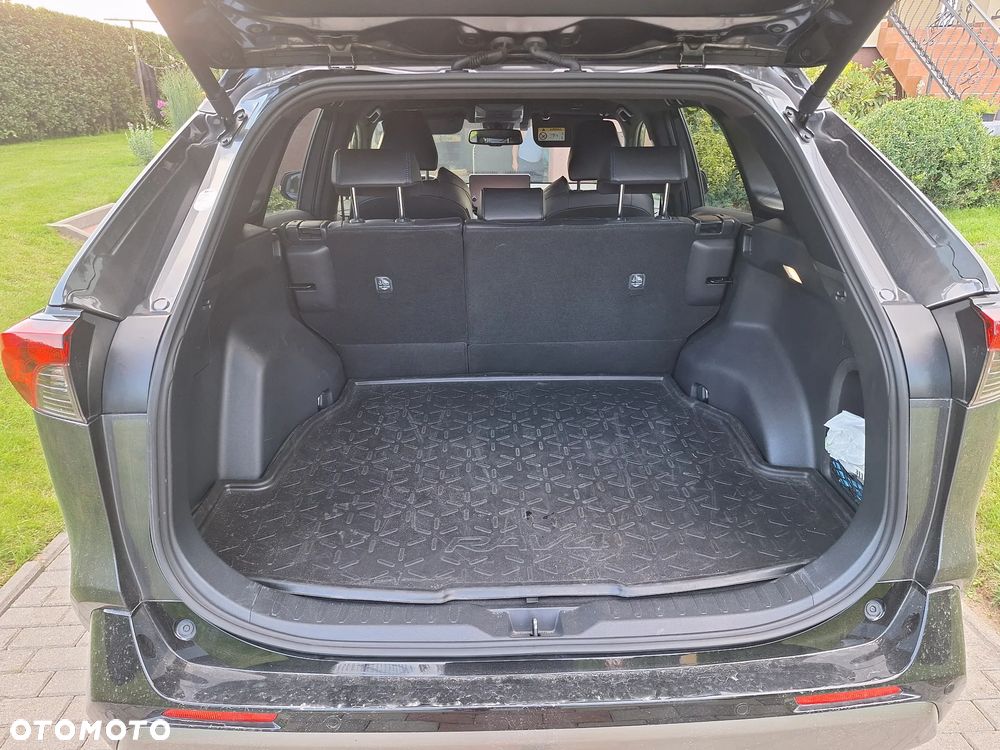 Toyota RAV4 - 4