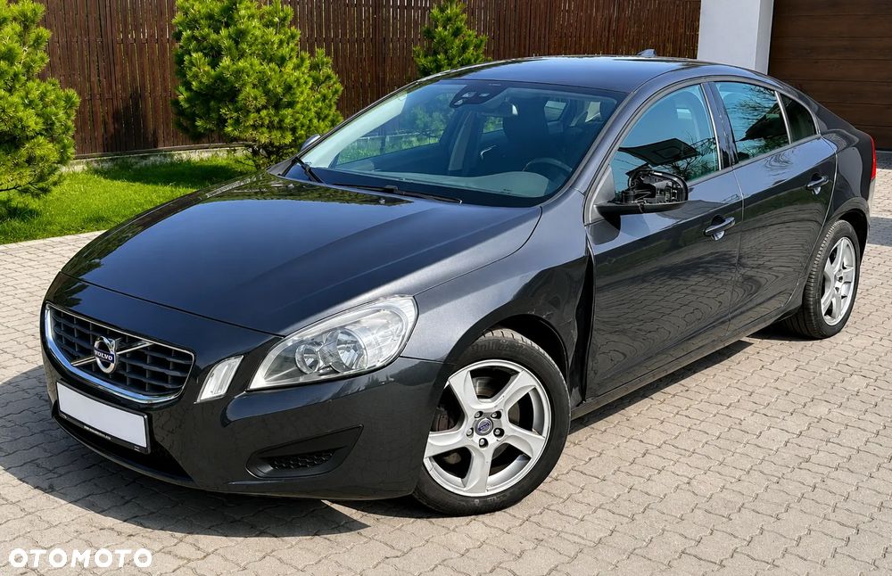 Volvo S60 - 6