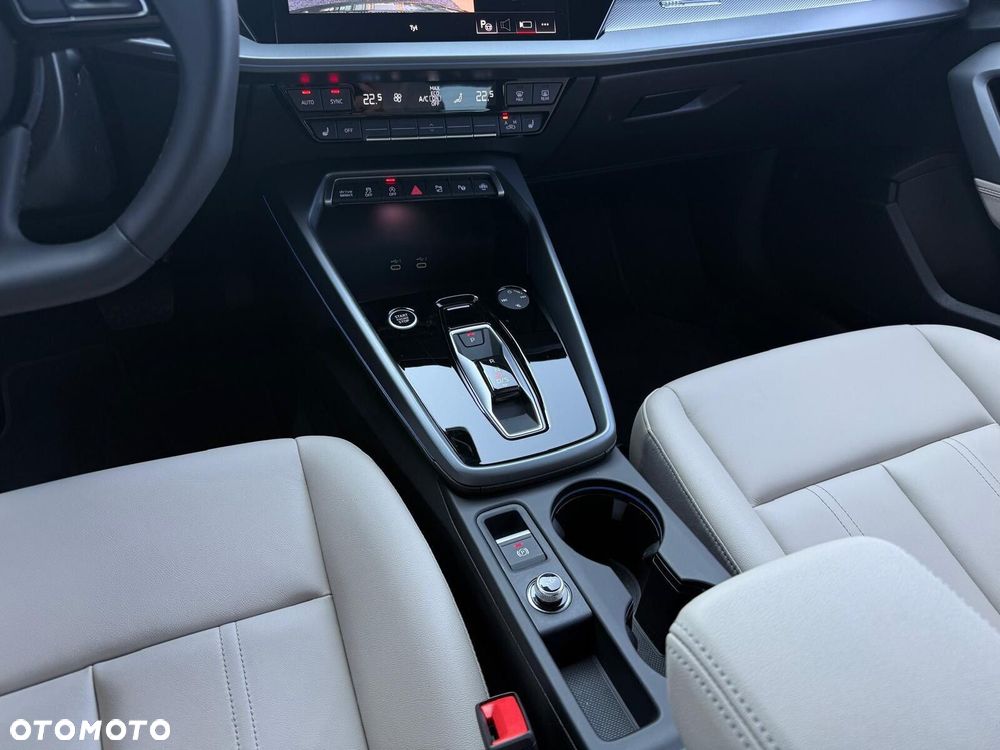 Audi A3 Sportback 35 TFSI mHEV S Line S tronic - 25