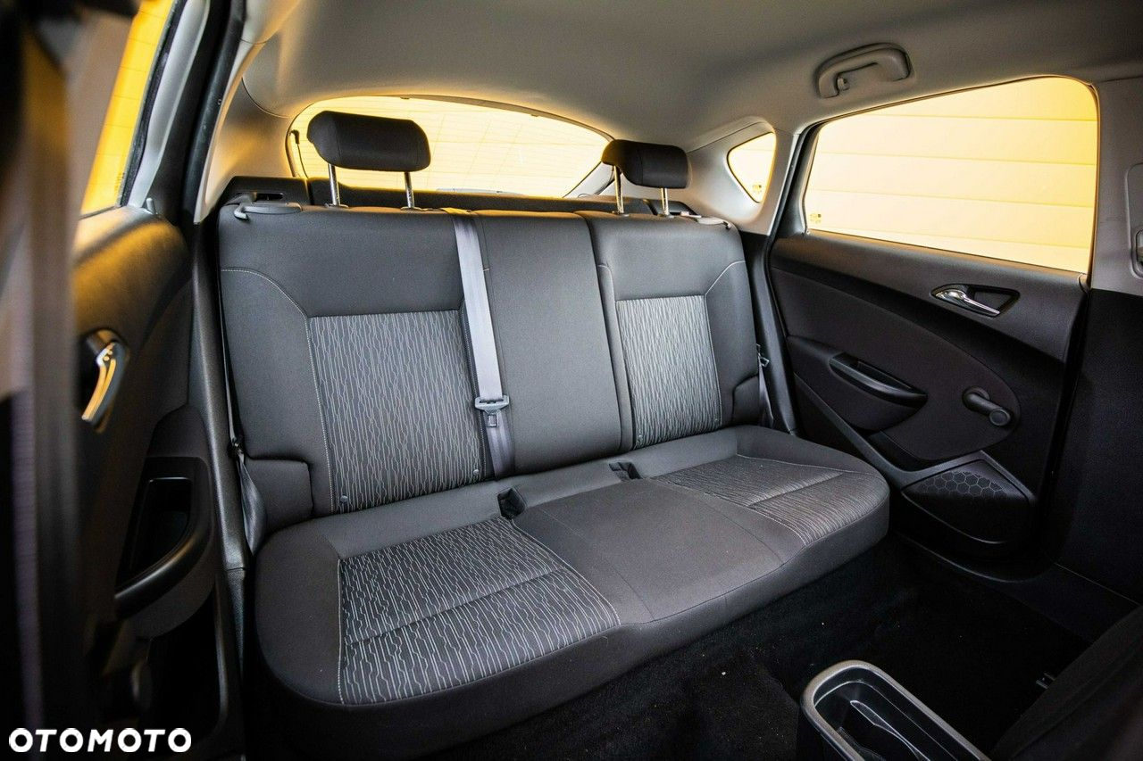 Opel Astra - 8