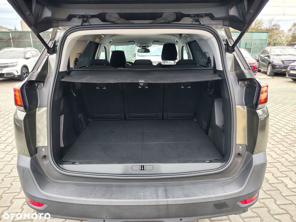 Peugeot 5008 1.5 BlueHDi Active Pack S&S EAT8 - 11