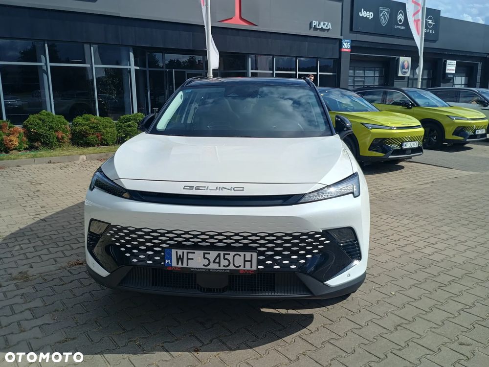 BAIC 5 1.5T Comfort DCT - 2