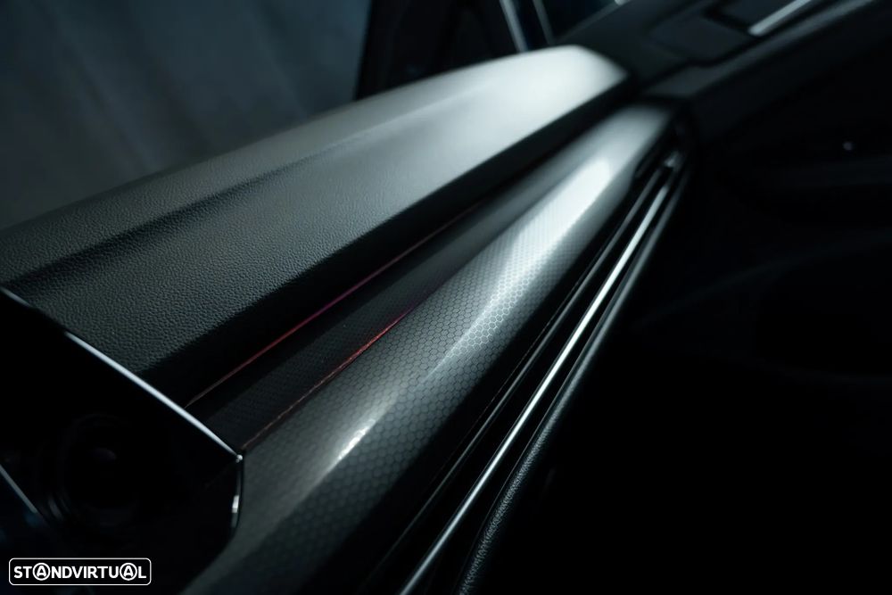 VW Golf 2.0 TSI GTI Clubsport DSG - 29