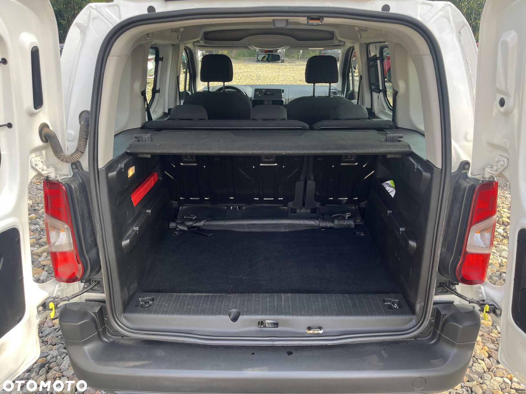 Toyota Proace City Verso 1.5 D-4D Combi - 15