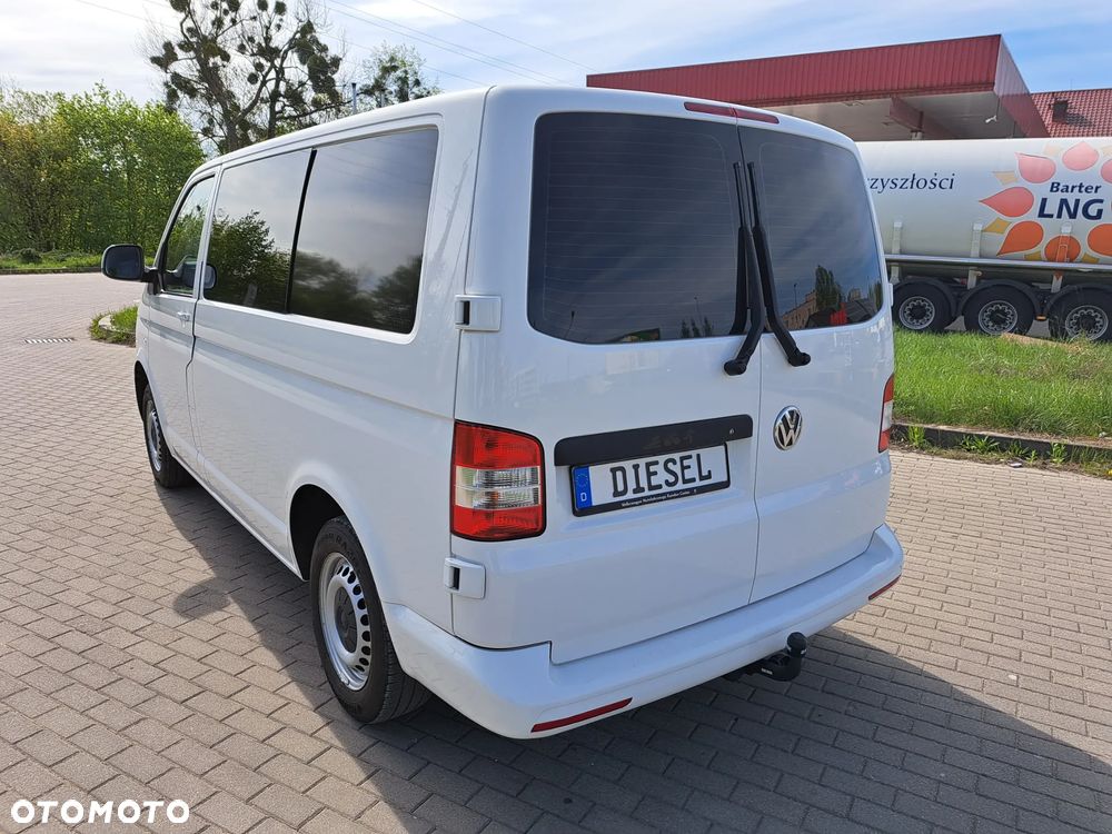 Volkswagen Transporter - 11