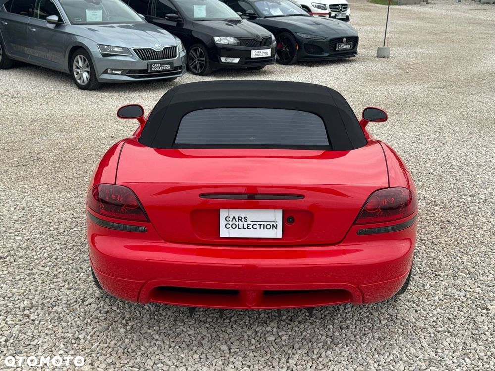 Dodge Viper - 6
