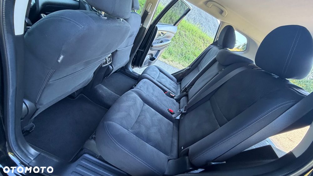 Nissan X-Trail 1.6 dCi 360 - 6