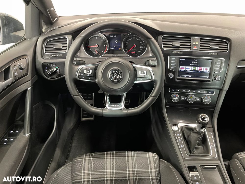 Volkswagen Golf GTD (BlueMotion Technology) - 6