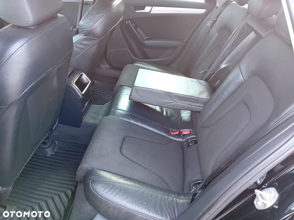 Audi A4 Avant 2.0 TDI DPF S line Sportpaket - 12