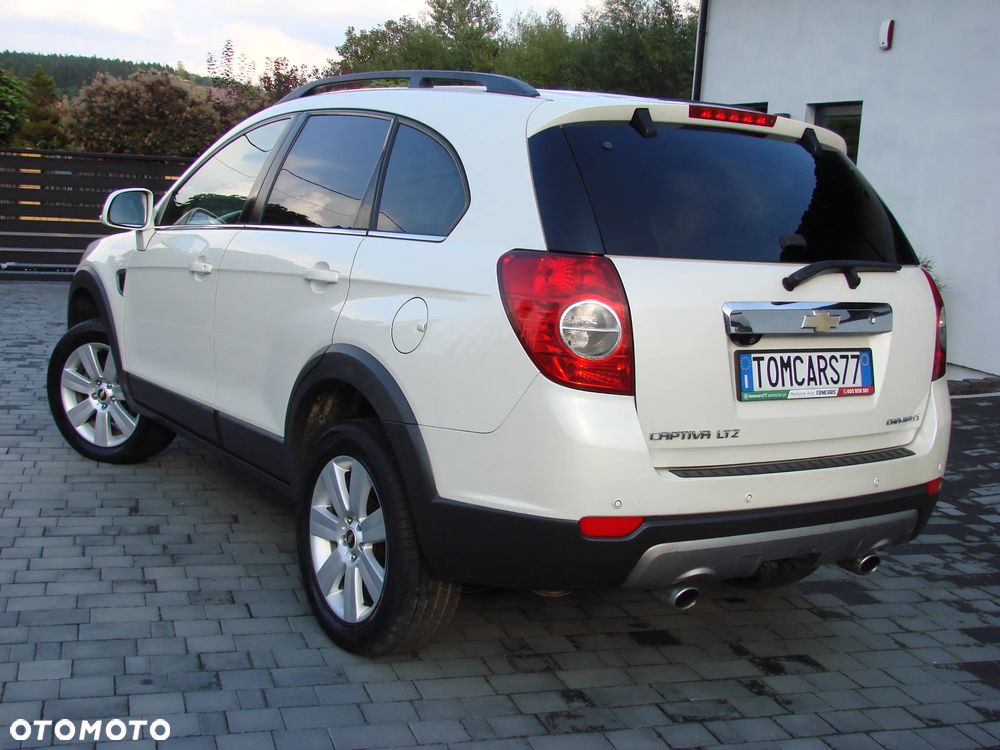 Chevrolet Captiva - 13