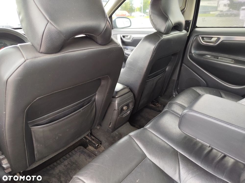 Volvo S60 2.4 D5 - 10