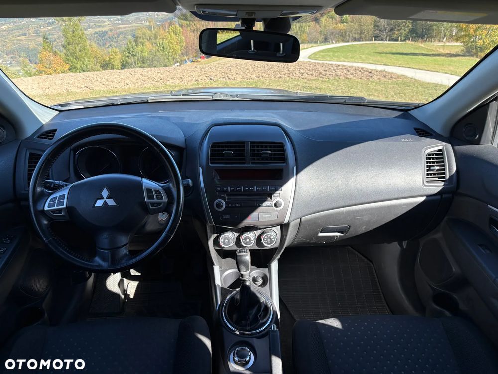 Mitsubishi ASX 1.8 DID Invite 4WD AS&G - 14