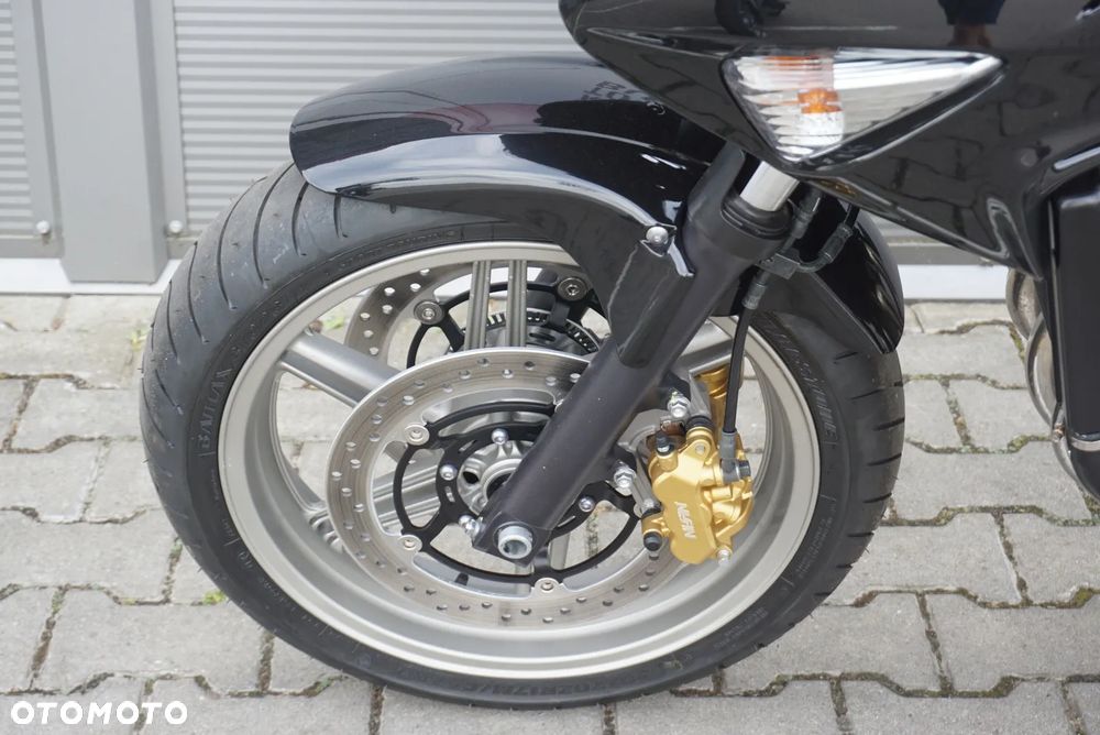 Honda CBF - 13