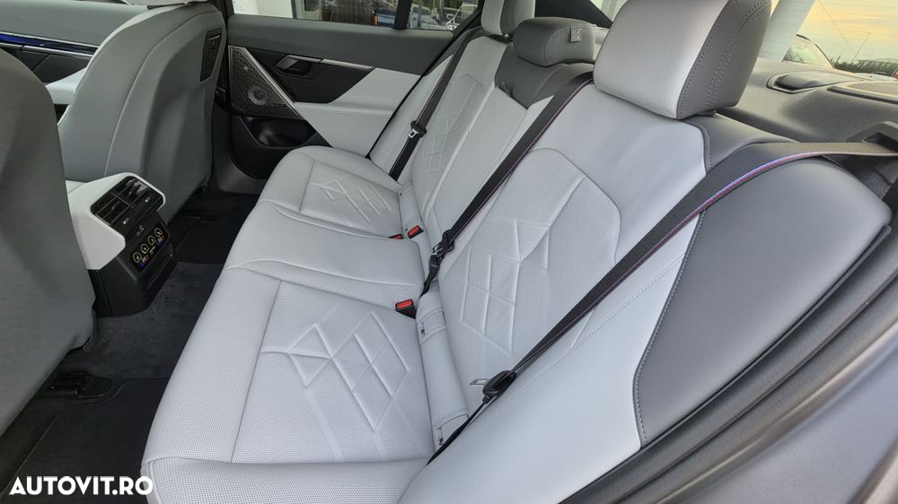 BMW Seria 5 - 11