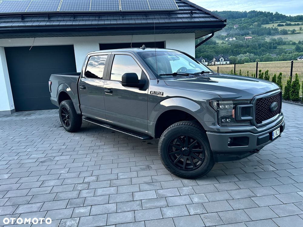 Ford F150 - 4