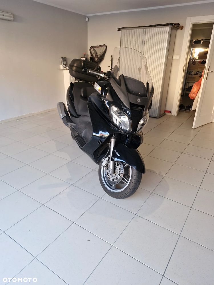 Suzuki Burgman - 1