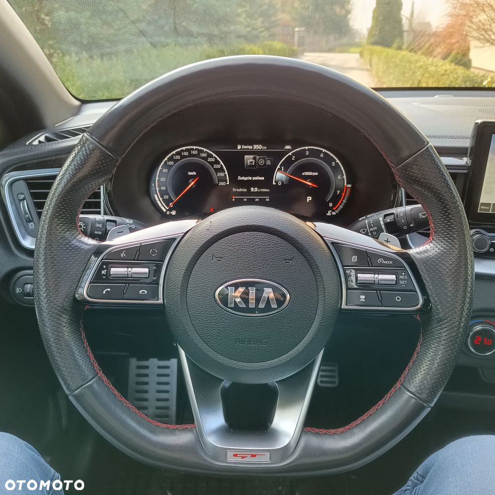 Kia ProCeed - 7
