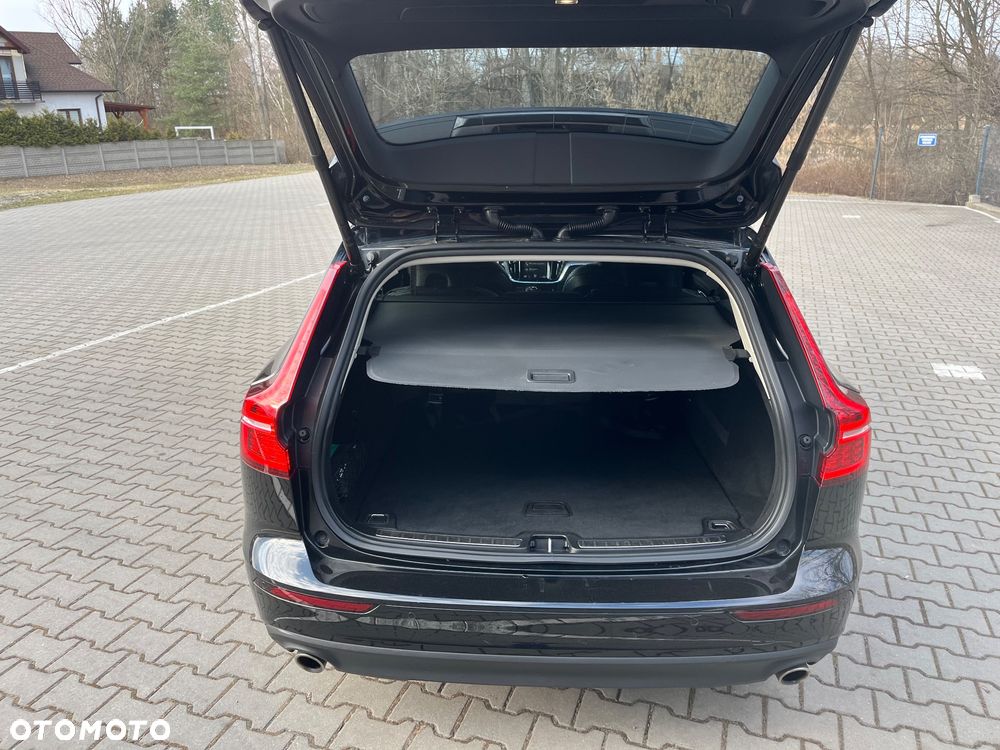 Volvo V60 D4 Geartronic Momentum Pro - 26