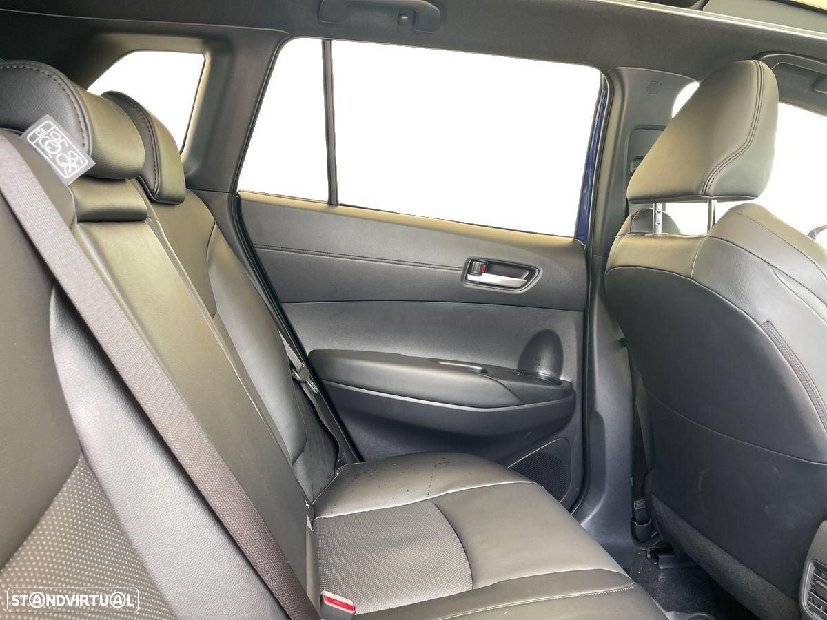 Toyota Corolla Cross 2.0 Hybrid Luxury - 7