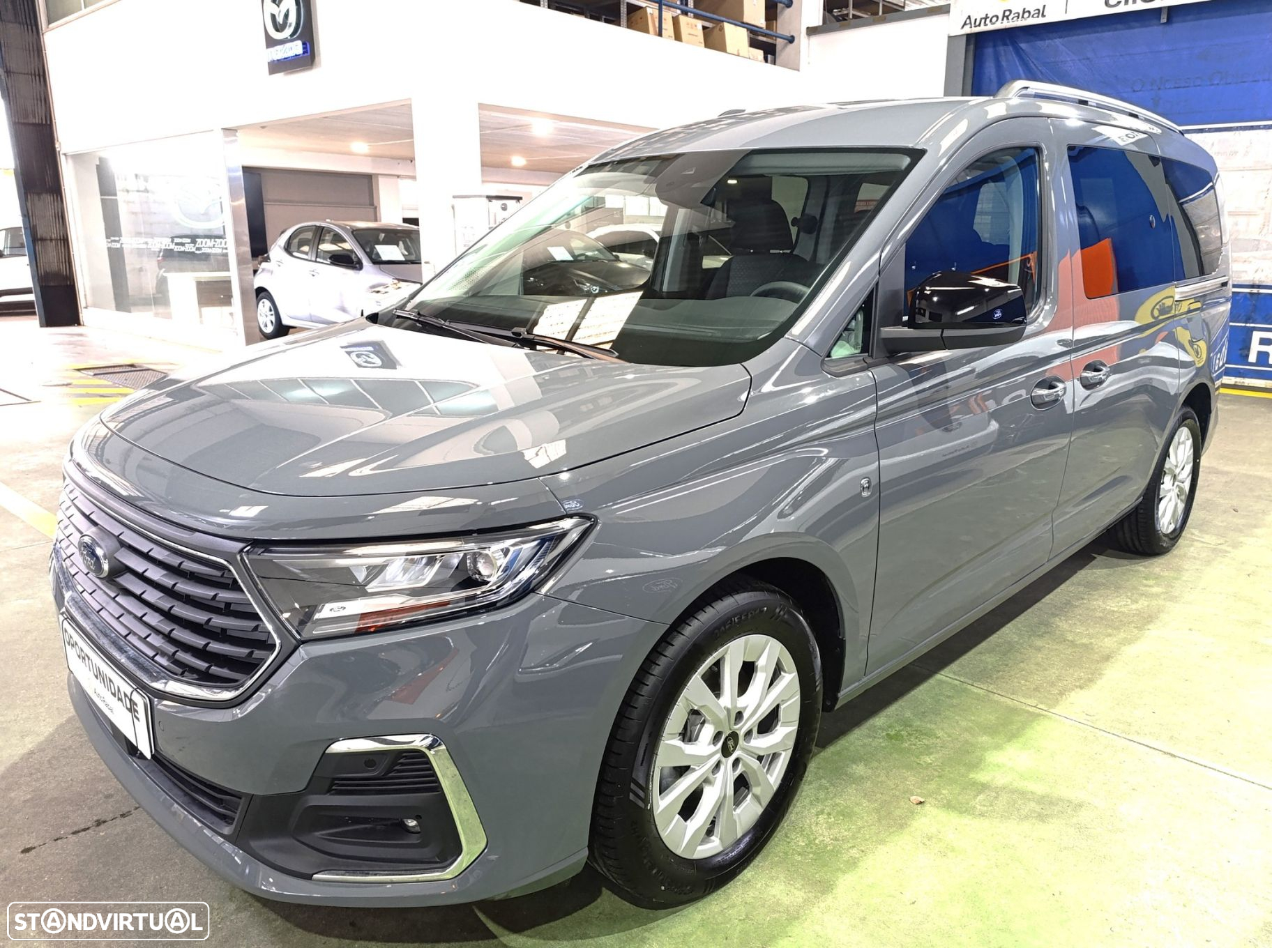Ford Tourneo Connect 2.0 TDCi Titanium Aut. - 6