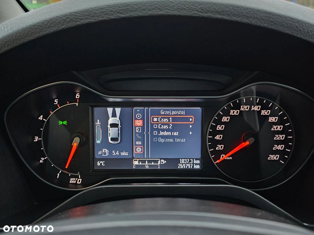 Ford S-Max 2.0 TDCi DPF Titanium - 24