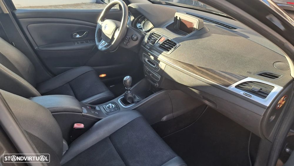 Renault Mégane Sport Tourer 1.5 dCi Dynamique S - 9