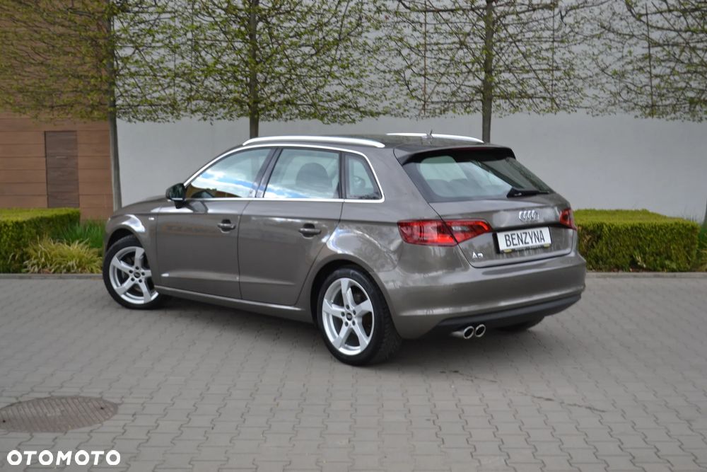 Audi A3 Sportback - 9