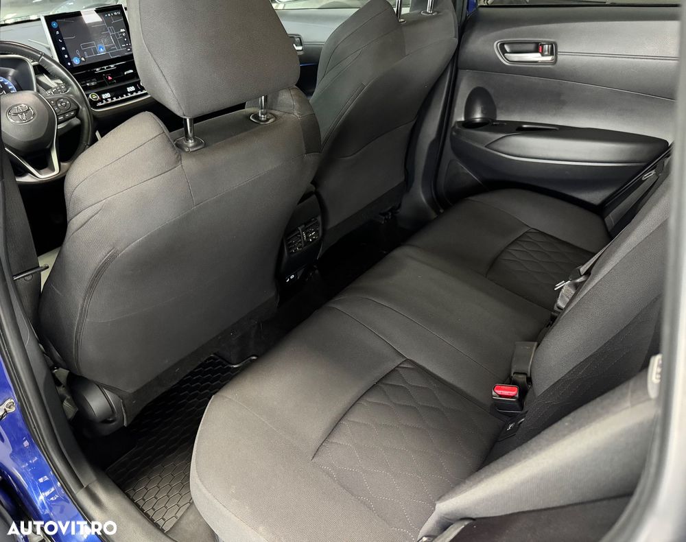 Toyota Corolla Cross 2.0 VVT-i 4x4 Style - 22